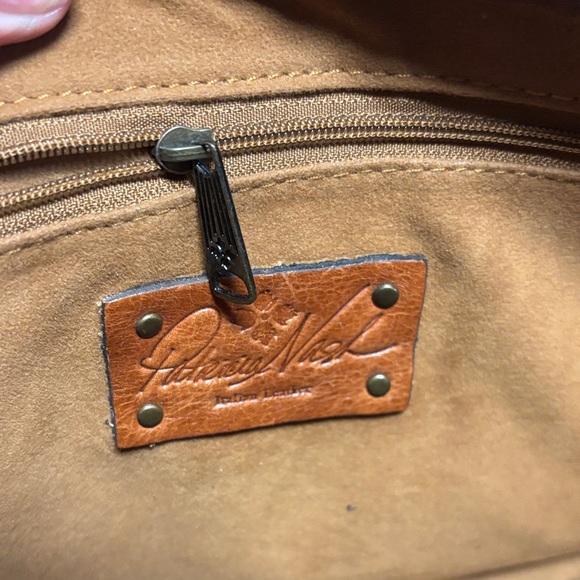 Patricia Nash Red and Black Floral Shoulder purse 12x9 absolutely stunning bag - Picture 10 of 16